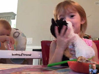 Screen Shot 2017-10-15 at 3.18.24 PM  Wow! That&#39;s pretty much the same gestures and soft feelings of love that Vivianne demonstrated for her lovies!